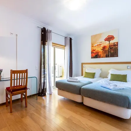 Apartment Gloria *